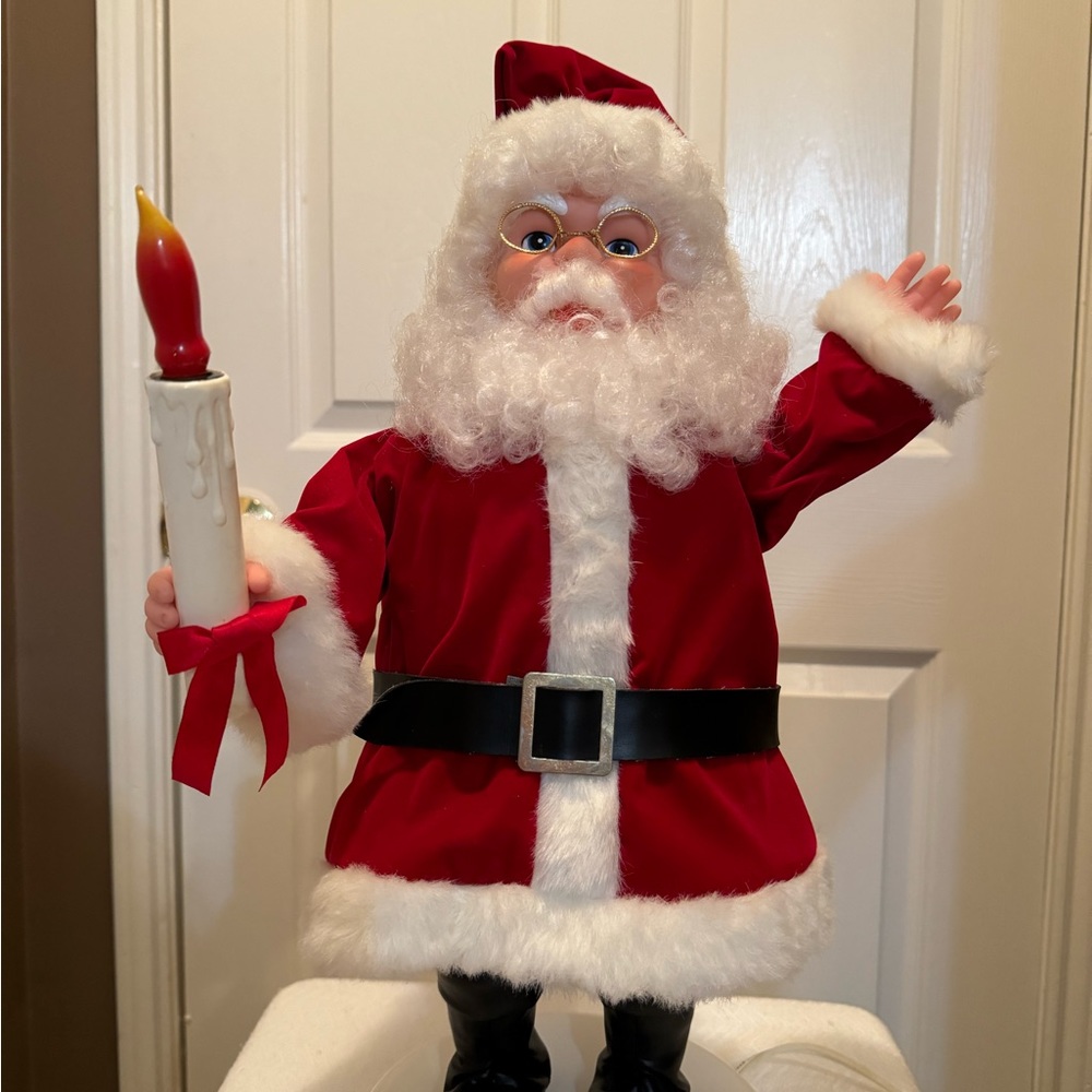 Vintage 22” Moving Santa that lights up
